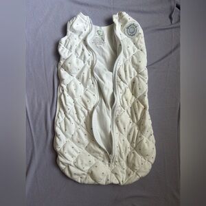 Dreamland White Quilted Baby Sleep Sack with Subtle Star Print weighted